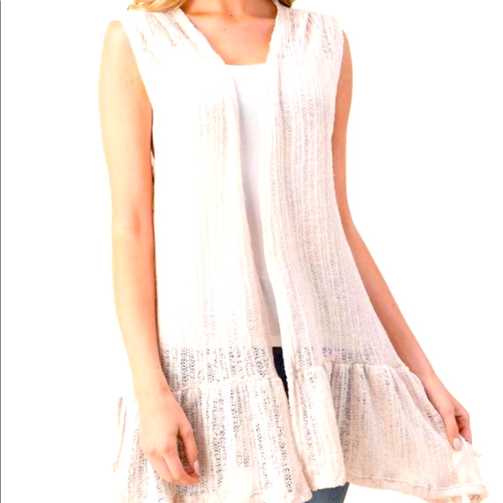 Lightweight Vest in Oatmeal
